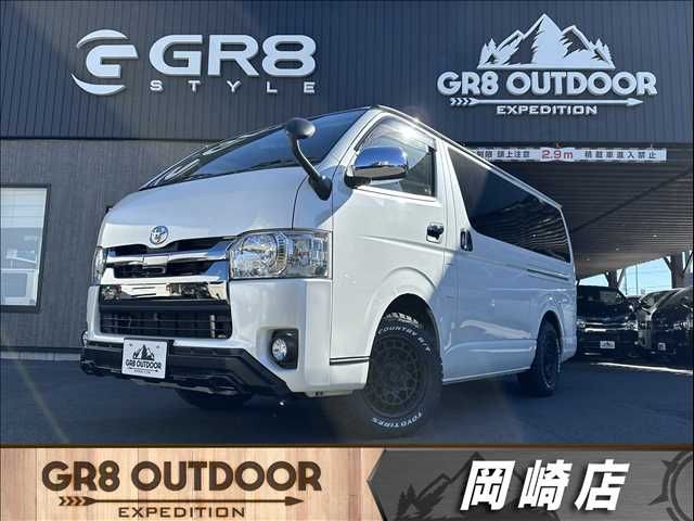 TOYOTA HIACE van 4WD 2018