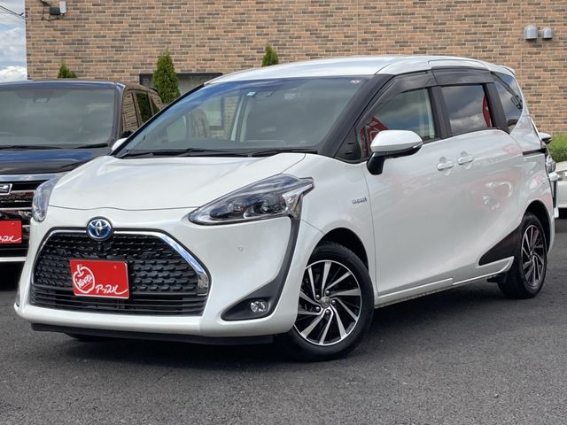 TOYOTA SIENTA HYBRID 2019