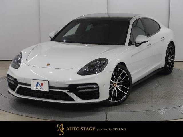 PORSCHE PANAMERA 2021