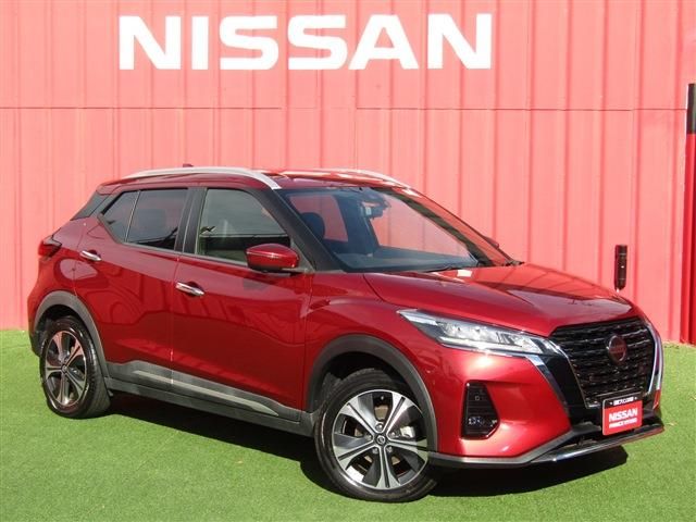 NISSAN KICKS 2021