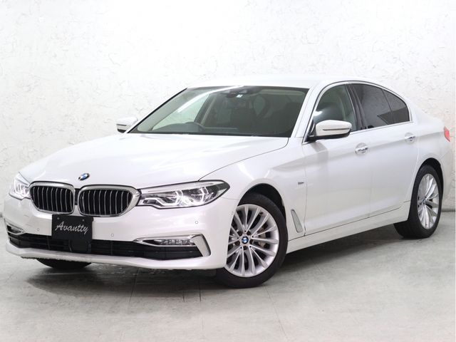 BMW 5series sedan 2019