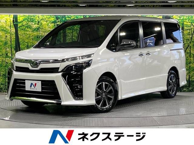 TOYOTA VOXY 2019