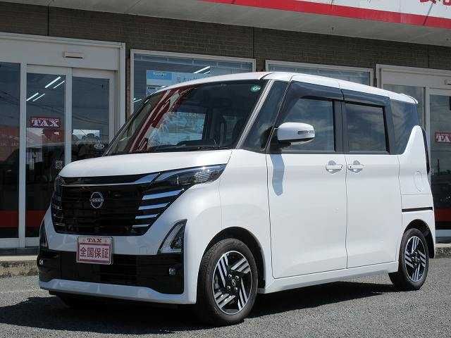 NISSAN ROOX 2024