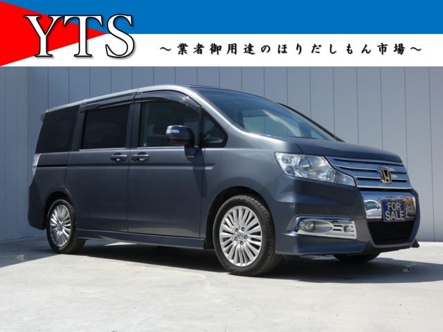 HONDA STEPWAGON SPADA 2010