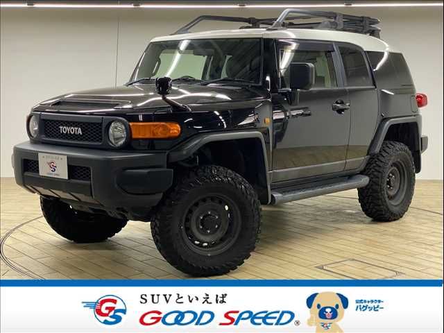 TOYOTA FJ CRUISER 4WD 2012