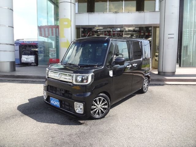 DAIHATSU WAKE 2017