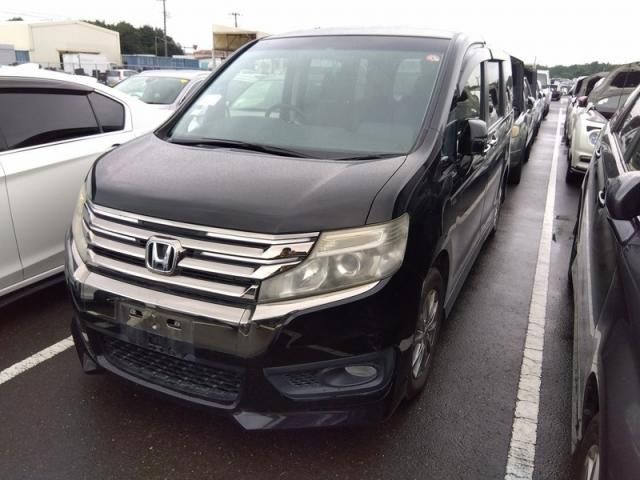 HONDA STEPWAGON SPADA 2014