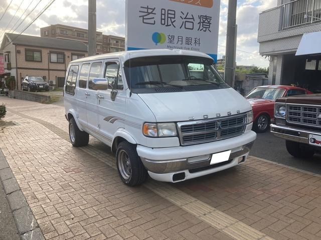 DODGE ラムバン 2002