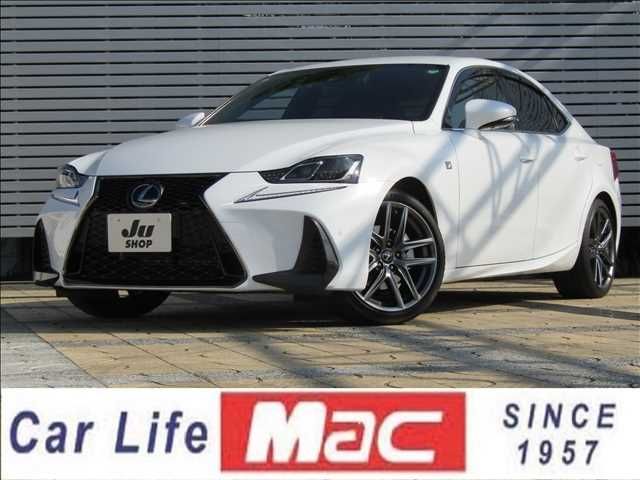 TOYOTA LEXUS IS300h 2019