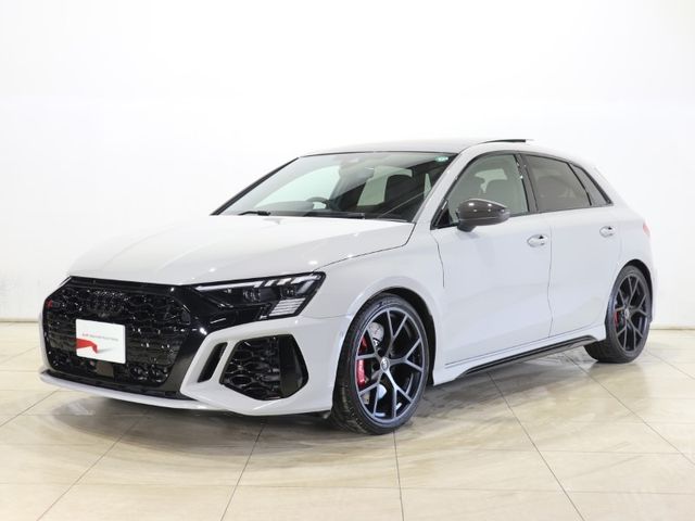 AUDI RS3 SPORTBACK 2024