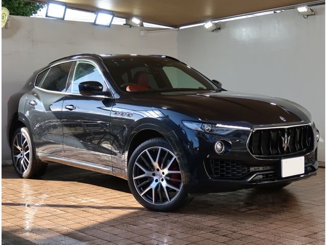 MASERATI Levante 2018