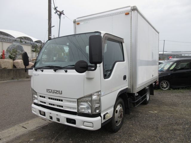 ISUZU ELF 2011