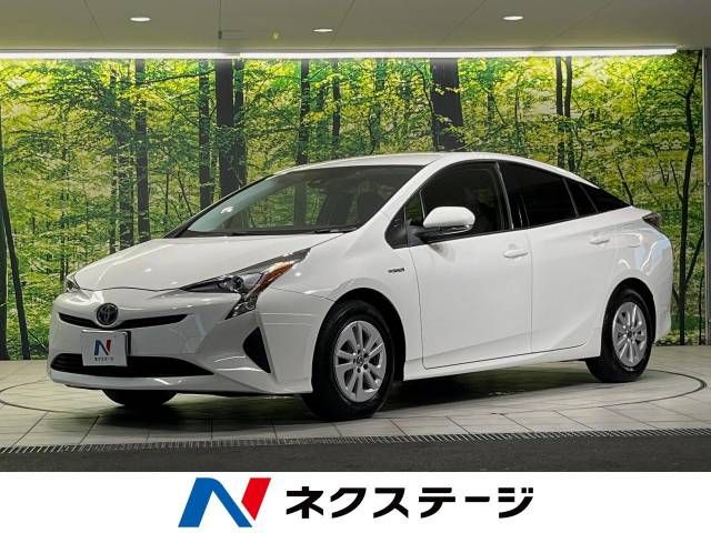 TOYOTA PRIUS 2018