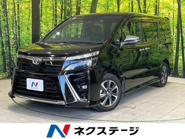 TOYOTA VOXY 2020