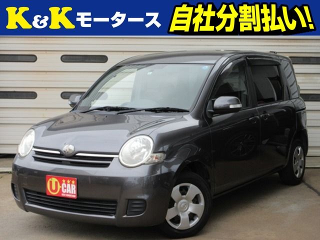 TOYOTA SIENTA 2009