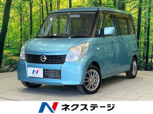 NISSAN ROOX 2010