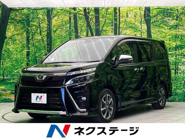 TOYOTA VOXY 2019