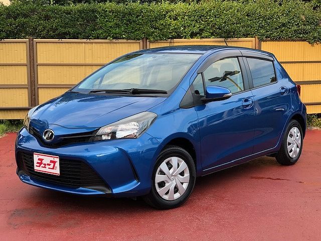 TOYOTA VITZ 2014