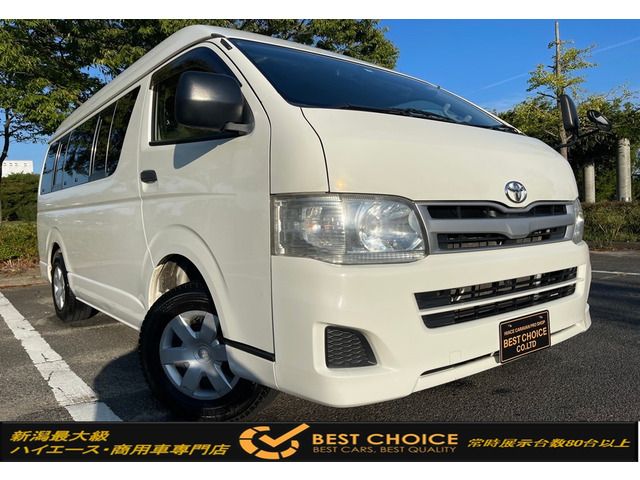 TOYOTA HIACE van 4WD 2012