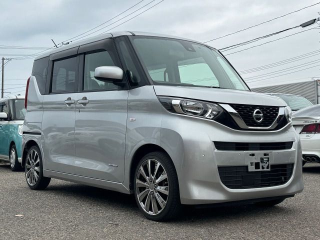 NISSAN ROOX 2020