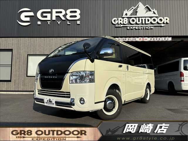 TOYOTA HIACE van 4WD 2019