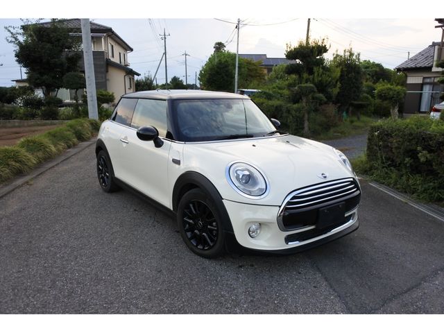 BMW MINI COOPER D 2017