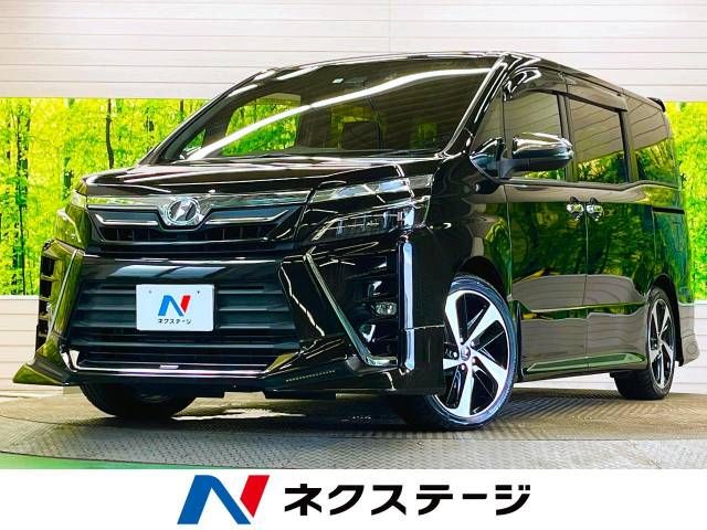 TOYOTA VOXY 2018