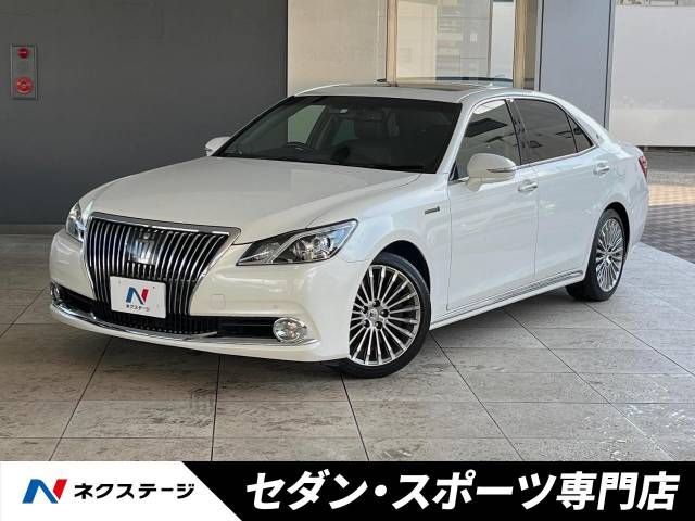 TOYOTA CROWN MAJESTA HYBRID 2013