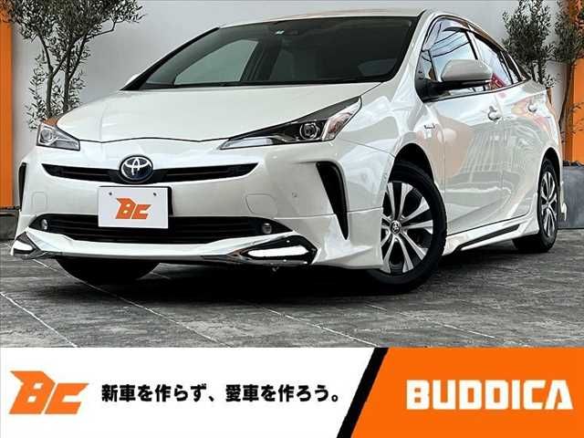 TOYOTA PRIUS 2019