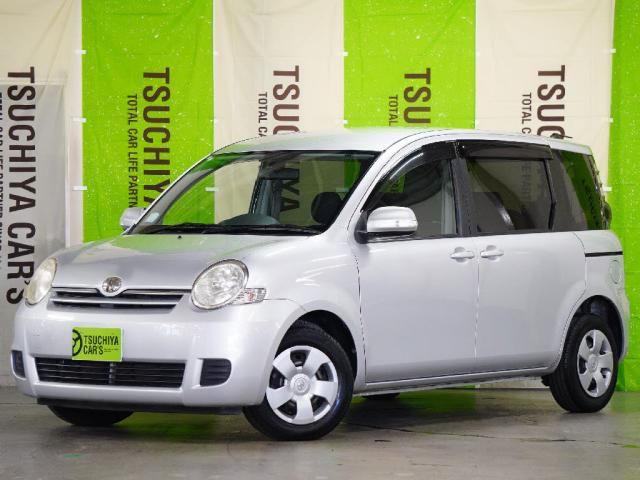 TOYOTA SIENTA 2010