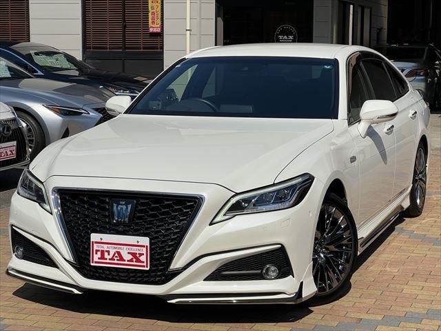 TOYOTA CROWN sedan hybrid 2019