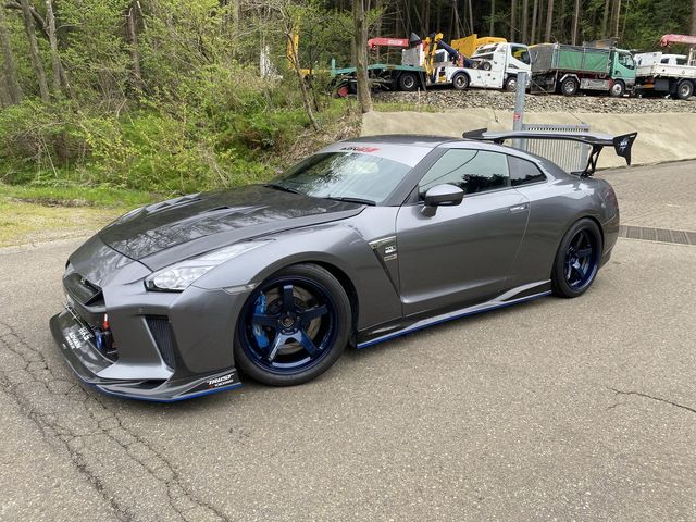 NISSAN GT-R 2008