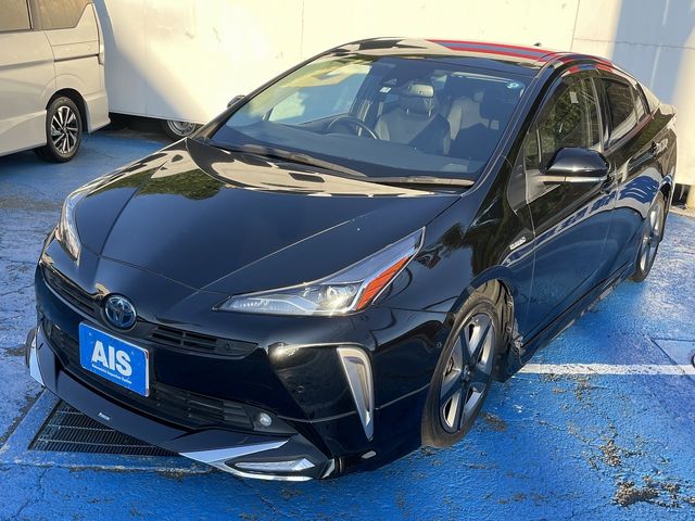 TOYOTA PRIUS 2019