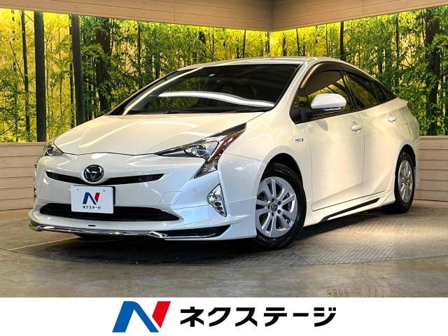 TOYOTA PRIUS 2018