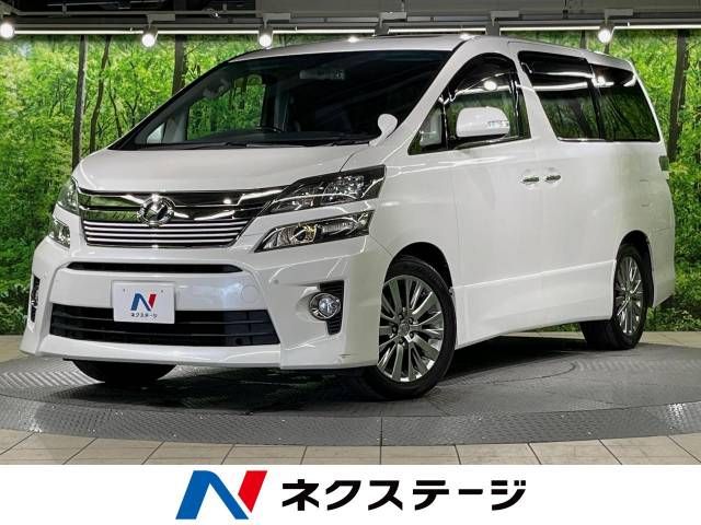 TOYOTA VELLFIRE 2013