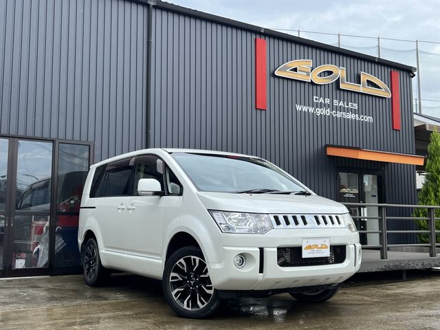 MITSUBISHI DELICA D:5 4WD 2015