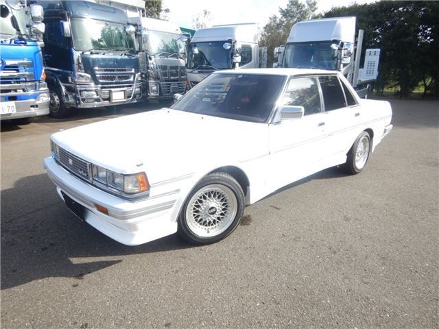 TOYOTA CRESTA 1986