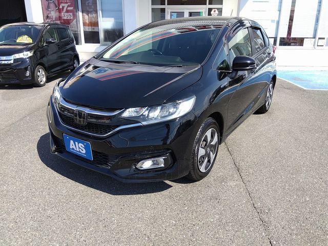 HONDA FIT HYBRID 2017