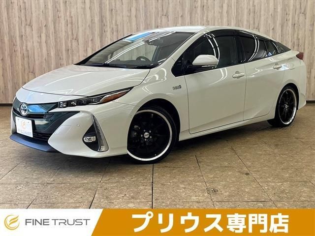 TOYOTA PRIUS PHV 2017