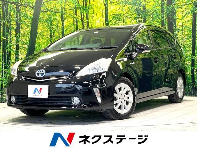 TOYOTA PRIUS ALPHA 2011