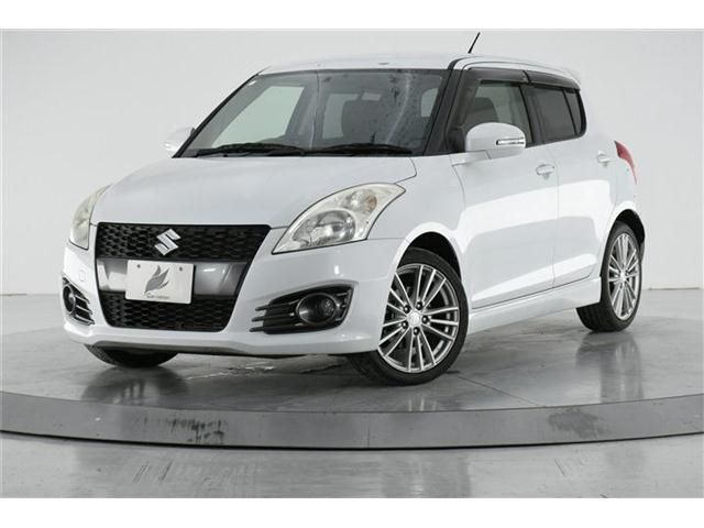 SUZUKI SWIFT 2012