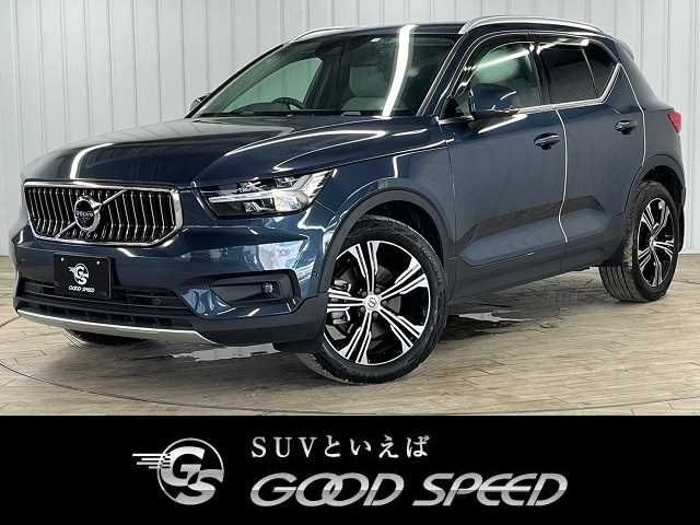 VOLVO XC40 2021