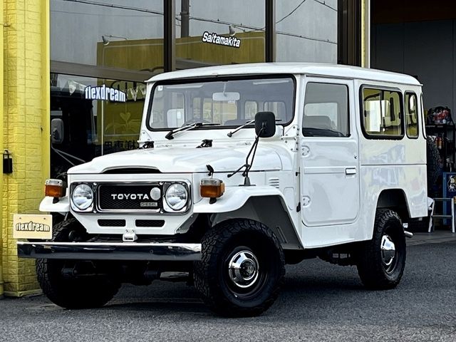 TOYOTA ランドクルーザーバン 1982