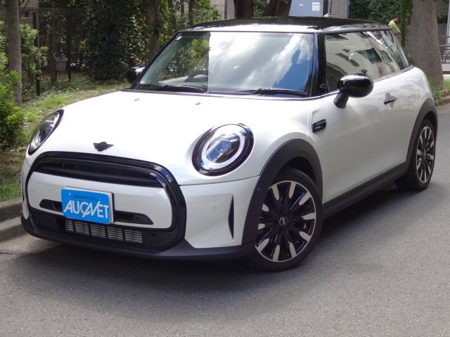 BMW MINI COOPER D 2024