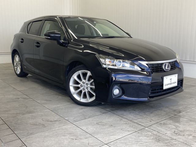 TOYOTA LEXUS CT200h 2012