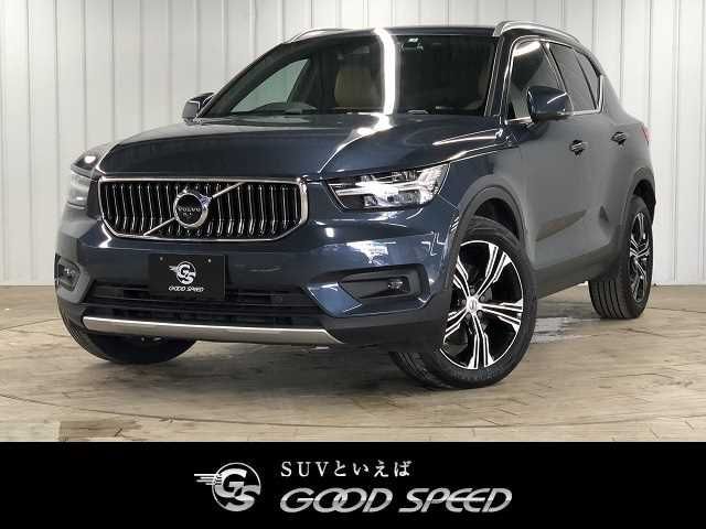 VOLVO XC40 2021