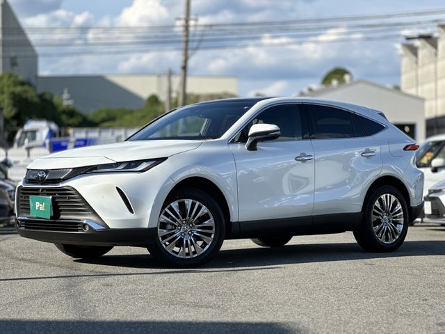 TOYOTA HARRIER 2WD 2023