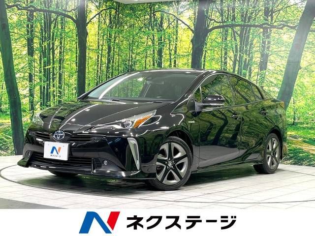 TOYOTA PRIUS 2019