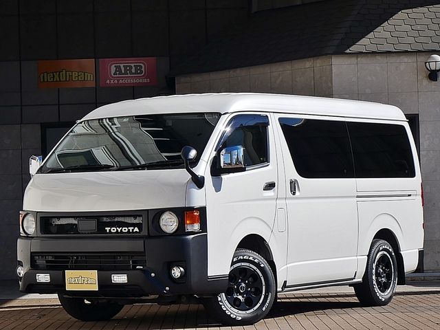 TOYOTA HIACE wagon 4WD 2021