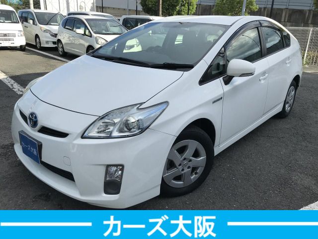 TOYOTA PRIUS 2011